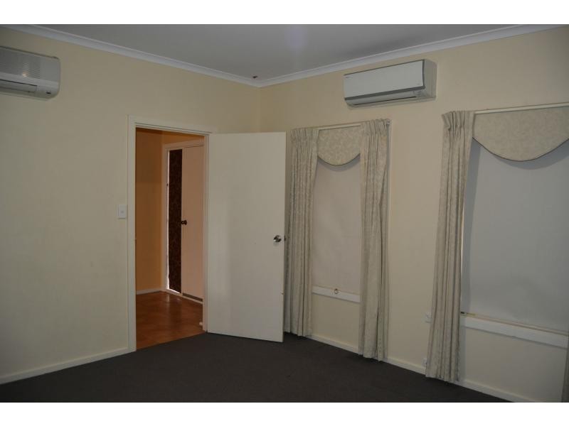 19 Planigale Drive, Roxby Downs SA 5725