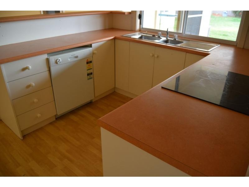 19 Planigale Drive, Roxby Downs SA 5725