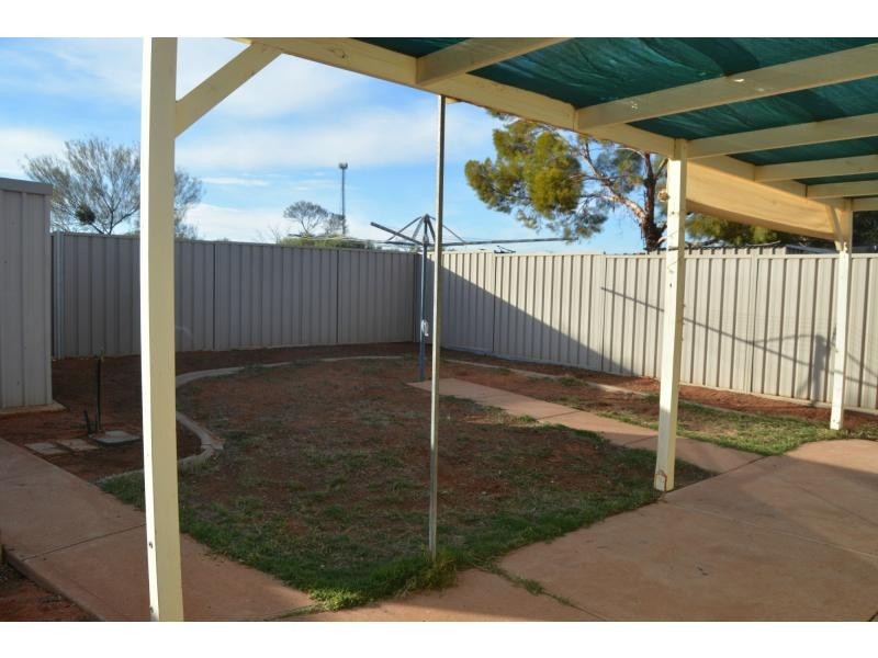 43b QUANDONG STREET, Roxby Downs SA 5725