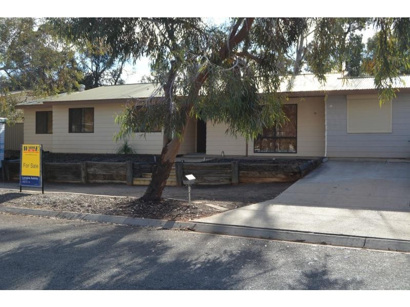 11 KENNEBERY Crescent, Roxby Downs SA 5725