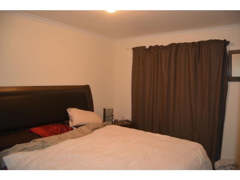 11 KENNEBERY Crescent, Roxby Downs SA 5725