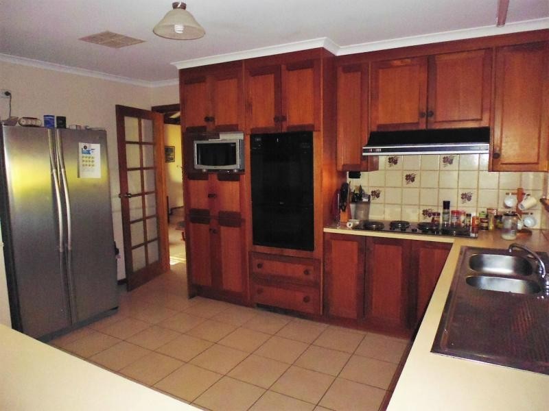 12 Clements Street, Crystal Brook SA 5523