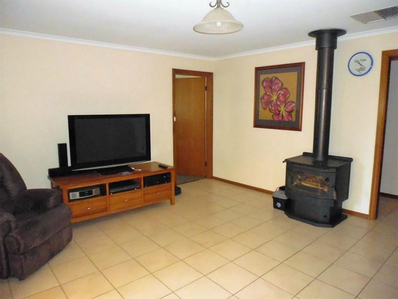 12 Clements Street, Crystal Brook SA 5523