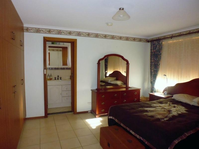 12 Clements Street, Crystal Brook SA 5523