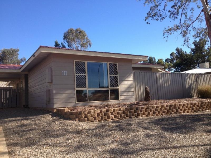 111 Stuart Road, Roxby Downs SA 5725