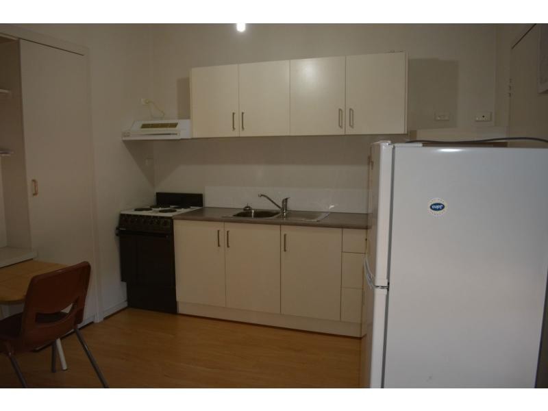 Unit 11/6-8 Kennebery Crescent, Roxby Downs SA 5725