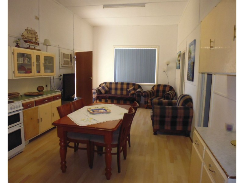 5 Snapper Road, Fisherman Bay SA 5522