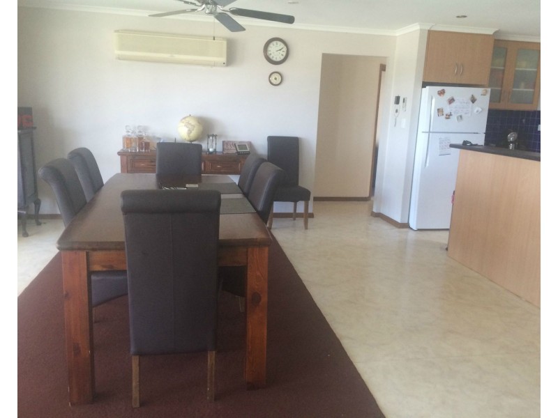 5915 Spencer Highway, Port Broughton SA 5522