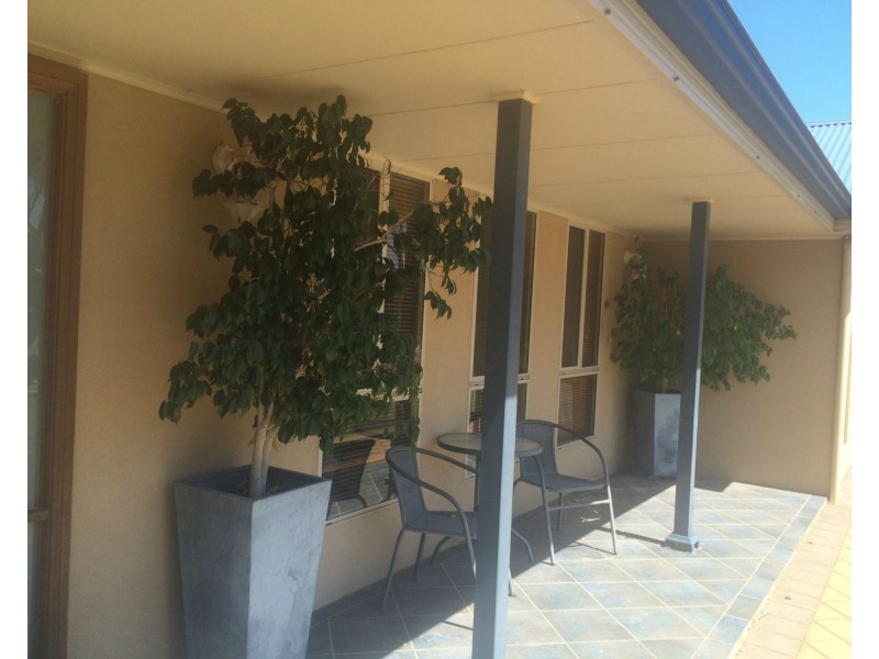 5915 Spencer Highway, Port Broughton SA 5522