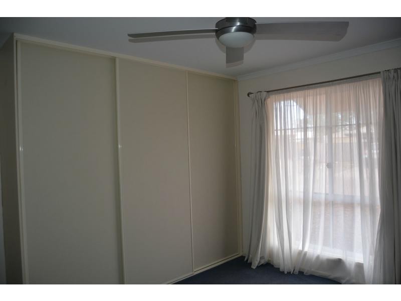 7/11 Pine Crescent, Roxby Downs SA 5725