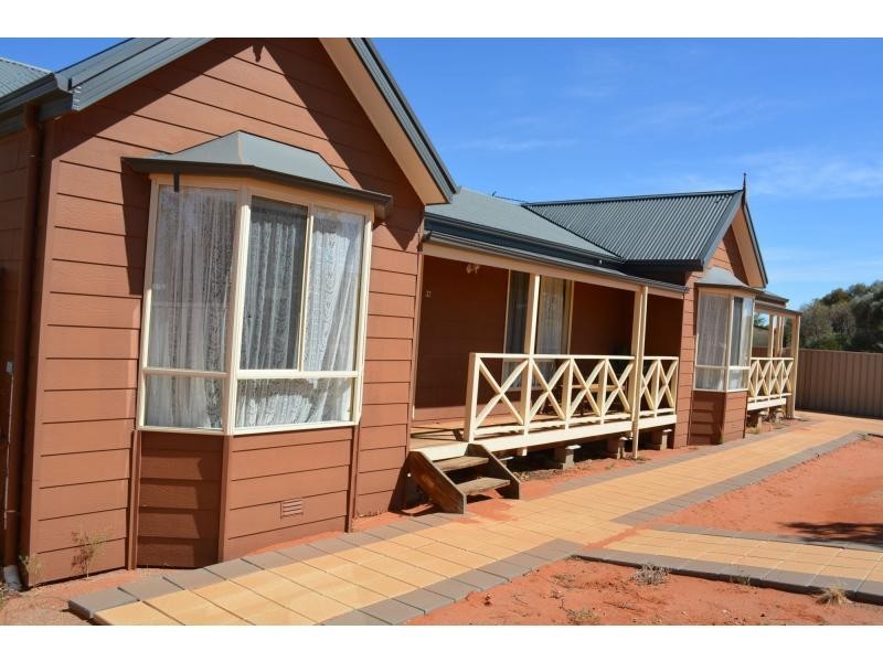 32 Maireana Circuit, Roxby Downs SA 5725