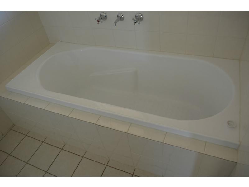 32 Maireana Circuit, Roxby Downs SA 5725