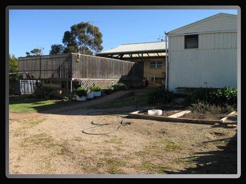 9 Bowman Terrace, Maitland SA 5573