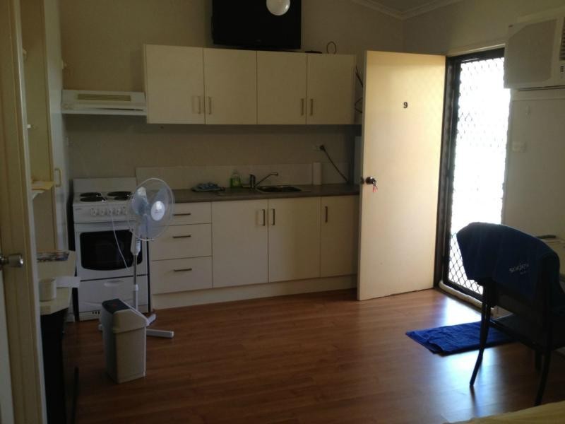 Unit 10/6-8 Kennebery Street, Roxby Downs SA 5725