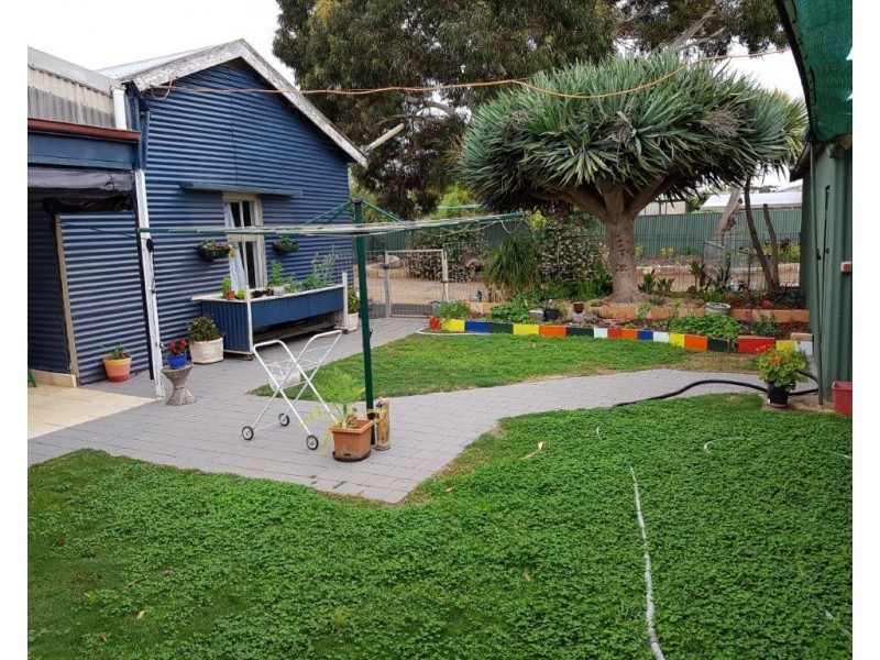 28 Ardrossan Road, Maitland SA 5573