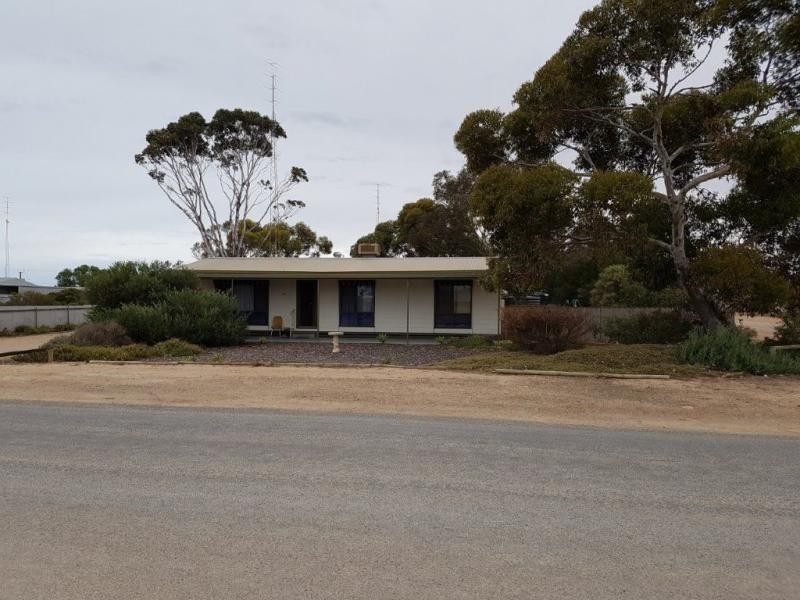 43 Cambridge Street, Moonta Bay SA 5558