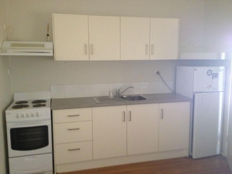 Unit 9/6-8 Kennebery Crescent, Roxby Downs SA 5725