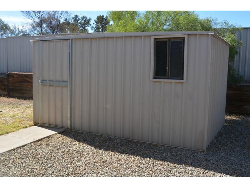 28 Pine Crescent, Roxby Downs SA 5725