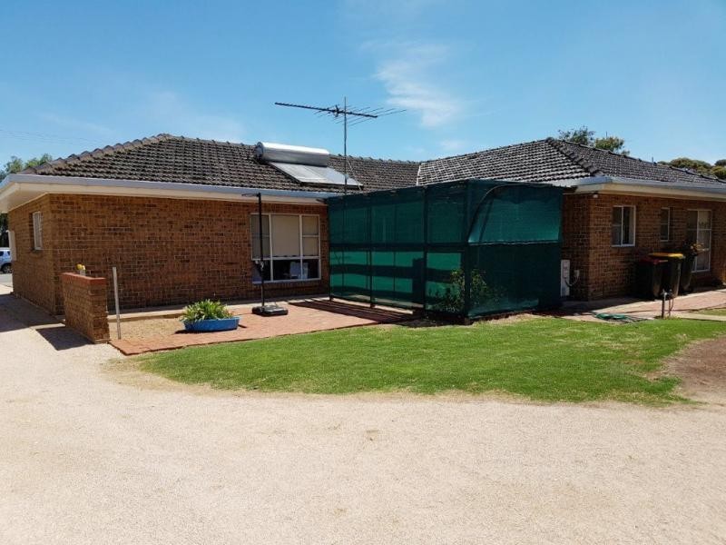 38 Osmond Street, Maitland SA 5573