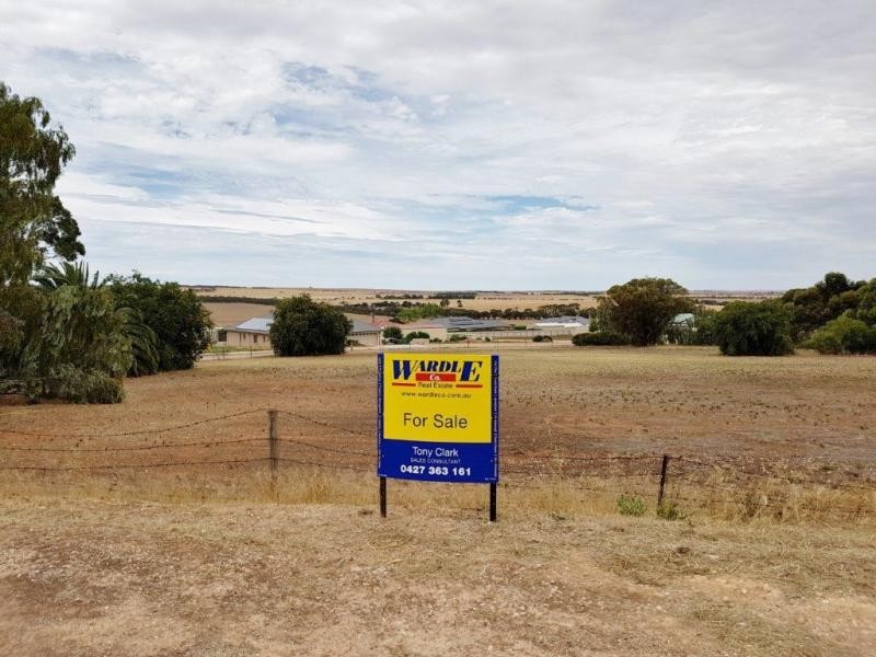 33 Belmont Crescent & 6 Catherine Avenue, Maitland SA 5573