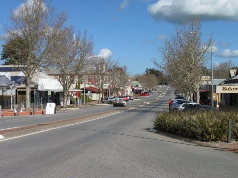 33 Belmont Crescent & 6 Catherine Avenue, Maitland SA 5573