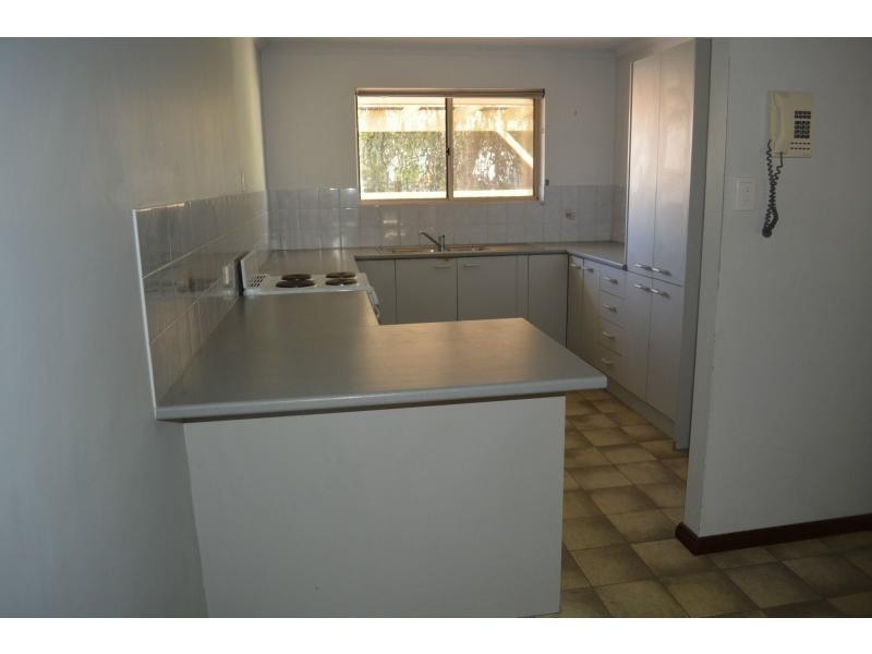 4 6/8 Phibbs Court, Roxby Downs, Roxby Downs SA 5725