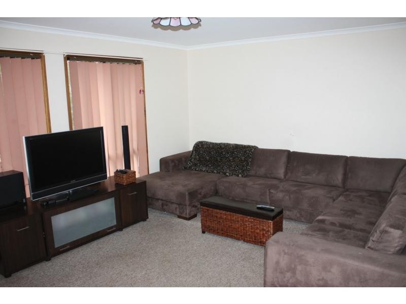 27A Finniss Street, Roxby Downs SA 5725