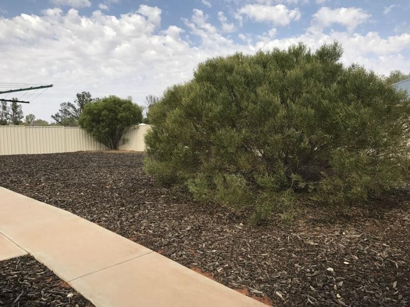 10 Bolami Street, Roxby Downs SA 5725