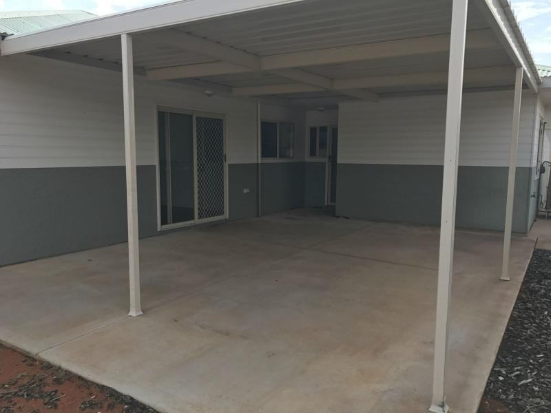 10 Bolami Street, Roxby Downs SA 5725