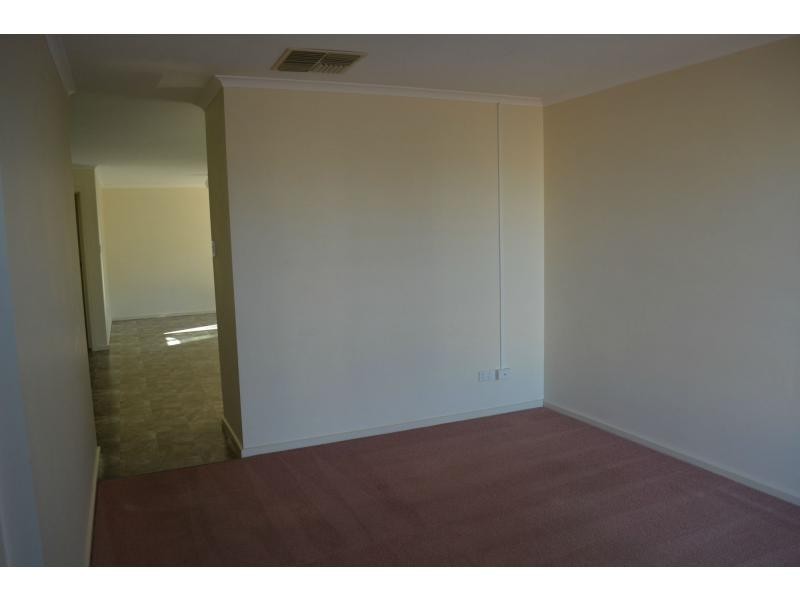 41A Aquila Boulevard, Roxby Downs SA 5725