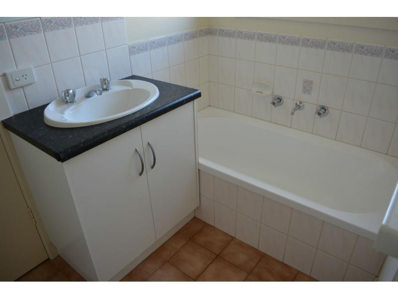 41A Aquila Boulevard, Roxby Downs SA 5725