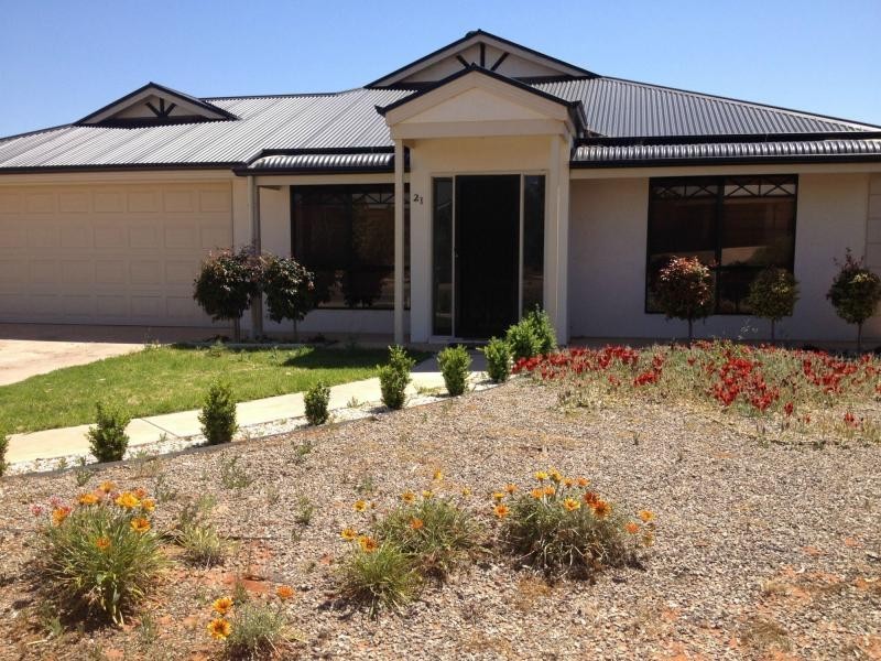 21 Coolibah Drive, Roxby Downs SA 5725