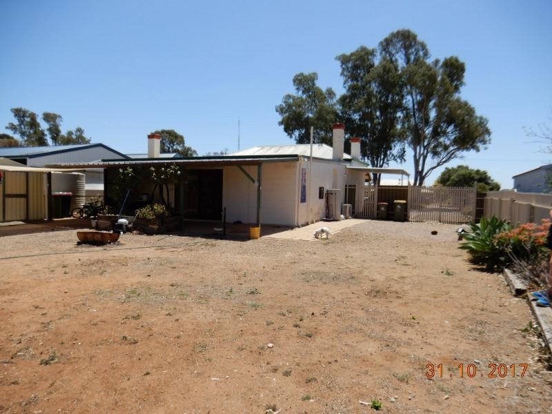 9 Stanley Street, Crystal Brook SA 5523