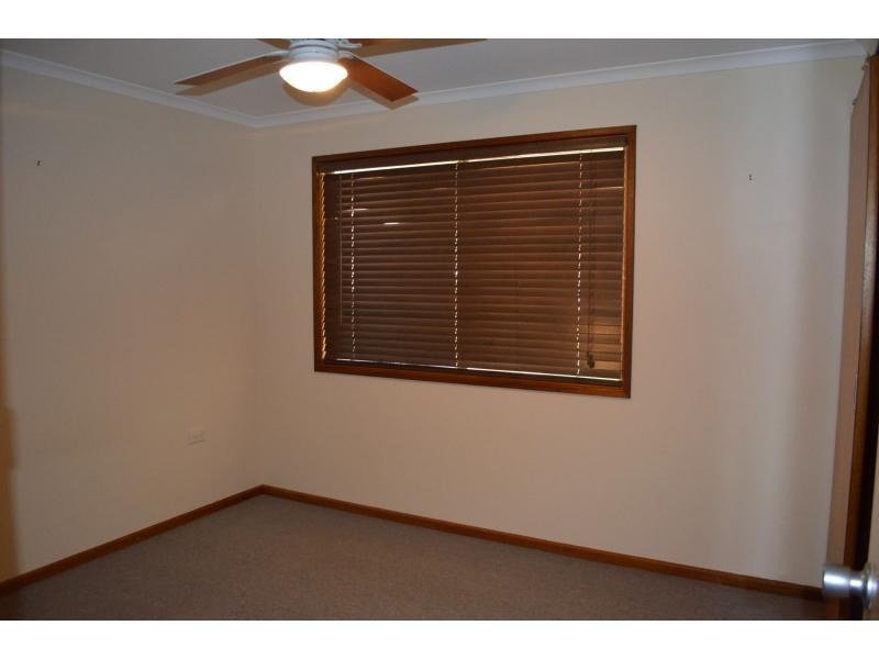 17 Pioneer Drive, Roxby Downs SA 5725