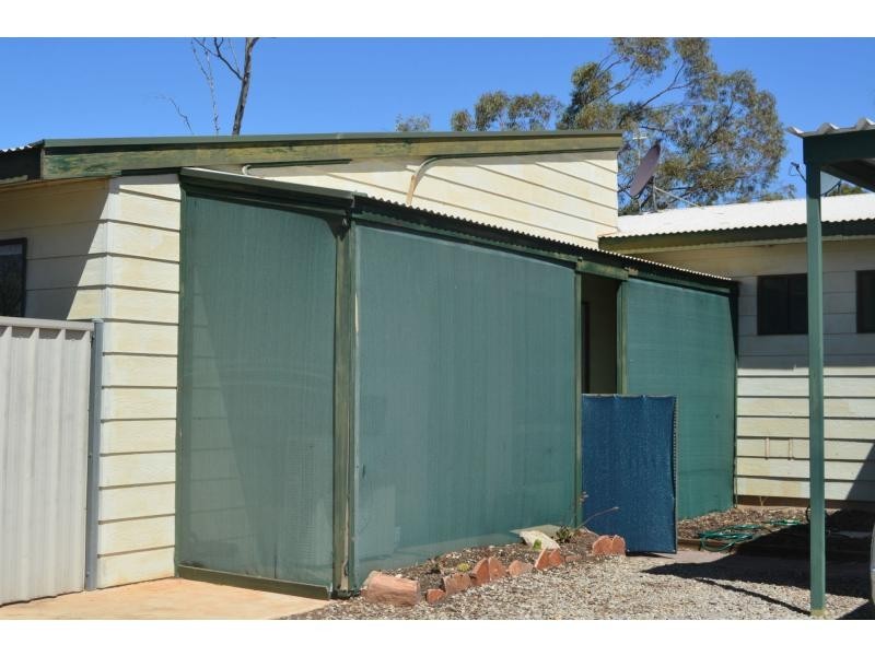1/34 Axehead Road, Roxby Downs SA 5725