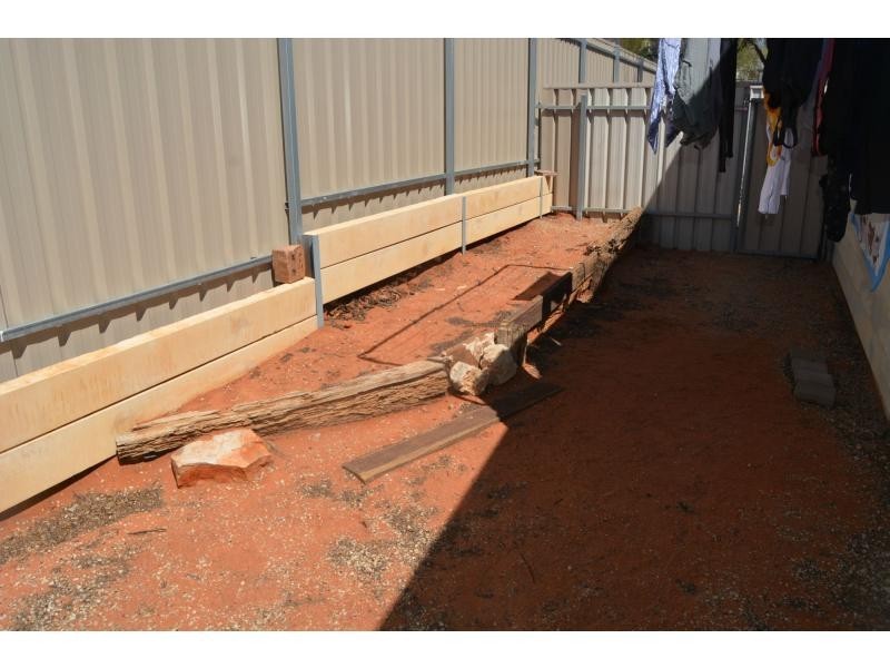 1/34 Axehead Road, Roxby Downs SA 5725