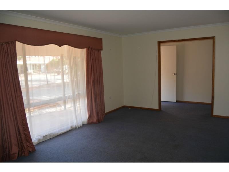 52 Hermit Street, Roxby Downs SA 5725