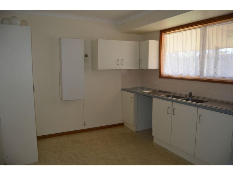 52 Hermit Street, Roxby Downs SA 5725