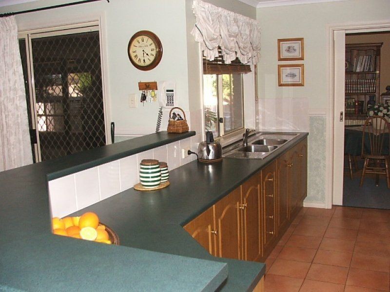 25 Maireana Circuit, Roxby Downs SA 5725