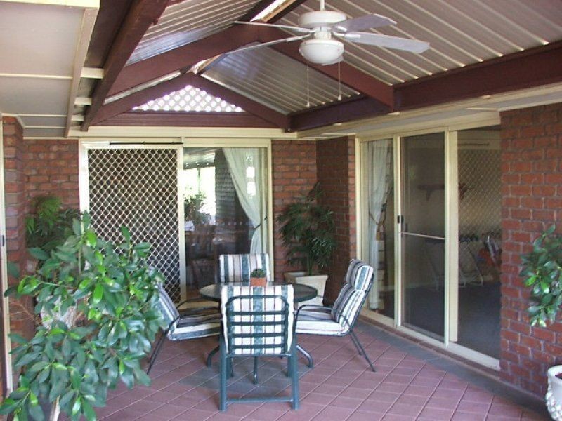 25 Maireana Circuit, Roxby Downs SA 5725