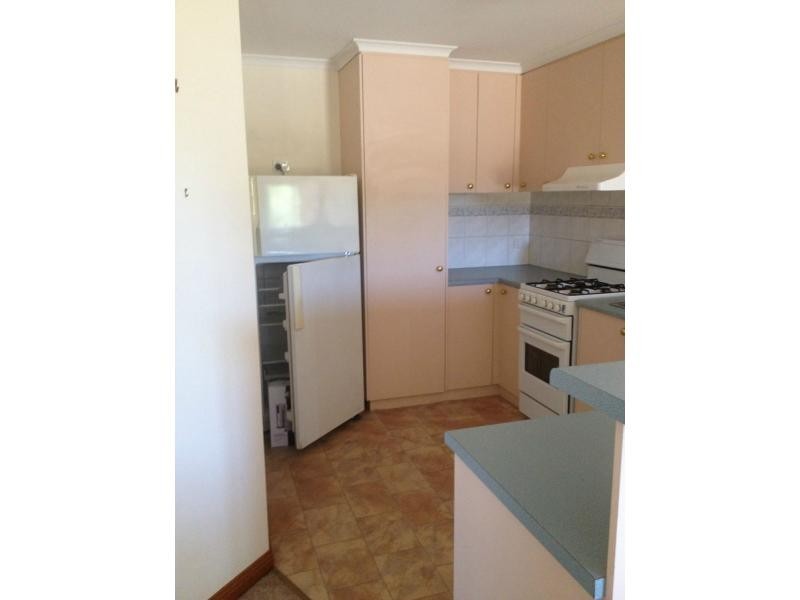 Unit 2/24 Tiliqua Crescent, Roxby Downs SA 5725