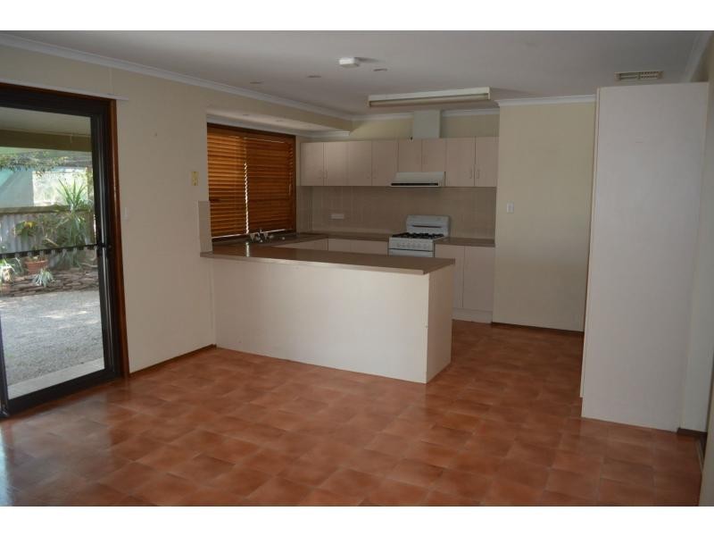 24 Mulgaria Crescent, Roxby Downs SA 5725