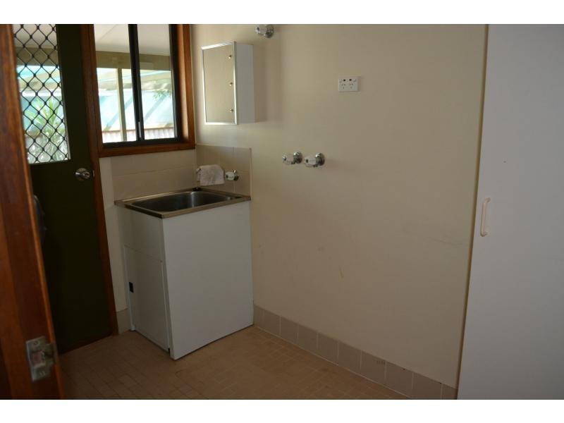 24 Mulgaria Crescent, Roxby Downs SA 5725