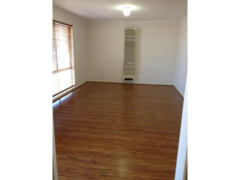 57 Hermit Street, Roxby Downs SA 5725