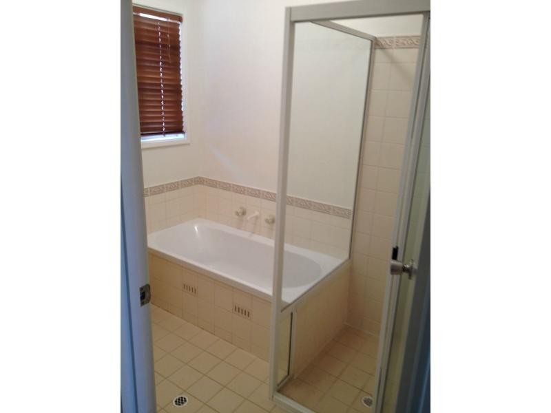 57 Hermit Street, Roxby Downs SA 5725
