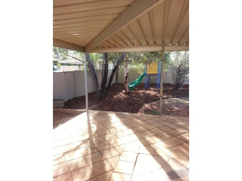57 Hermit Street, Roxby Downs SA 5725