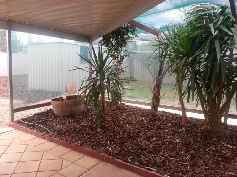 57 Hermit Street, Roxby Downs SA 5725