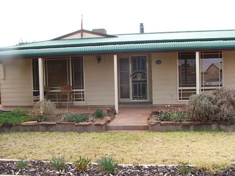 29 Quandong Street, Roxby Downs SA 5725