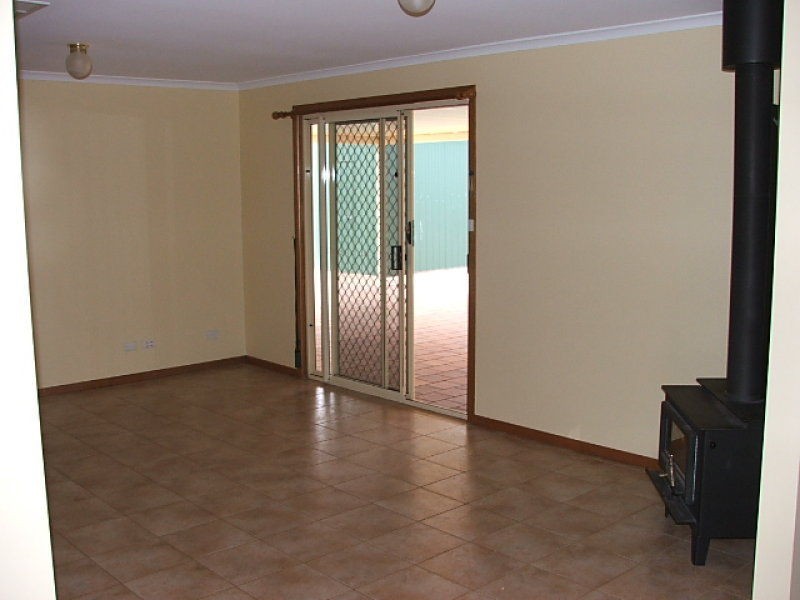 29 Quandong Street, Roxby Downs SA 5725