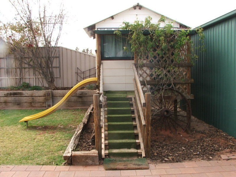 29 Quandong Street, Roxby Downs SA 5725